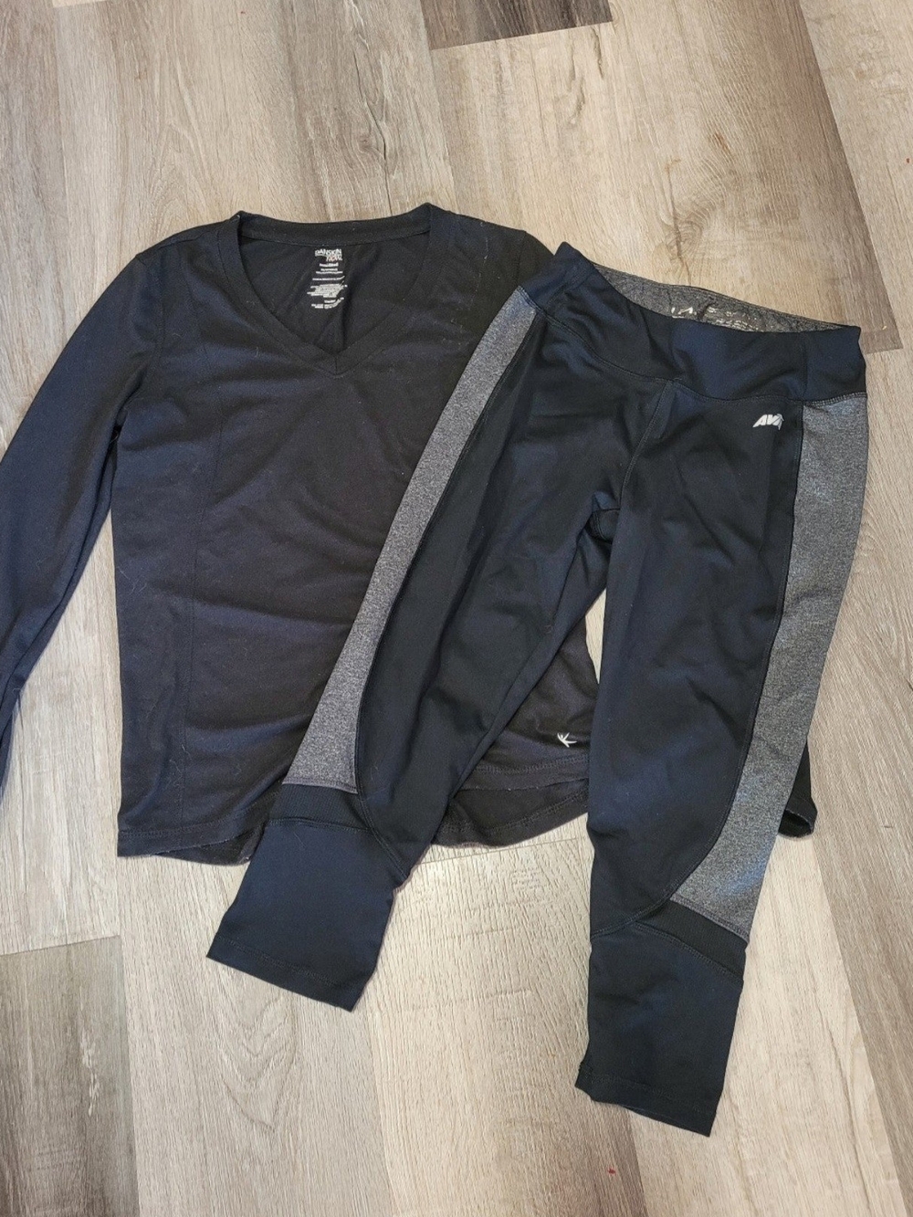 ​Avia & Danskin Black Athletic Outfit / 2-Piece Set – Size XS